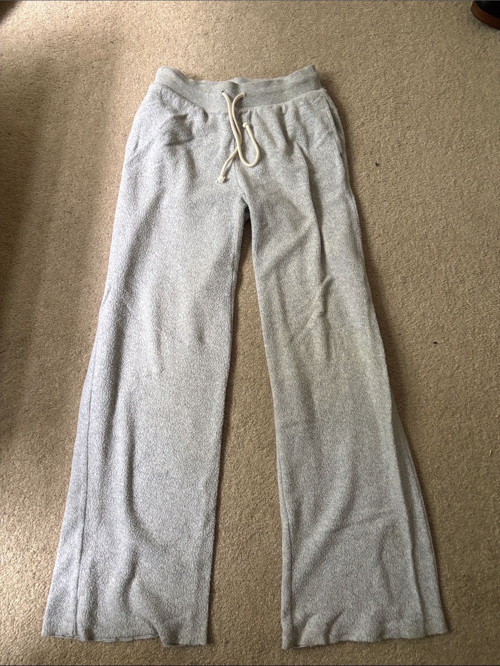 Woman’s XXS aerie Sherpa Light Gray Lounge Pants with Drawstring